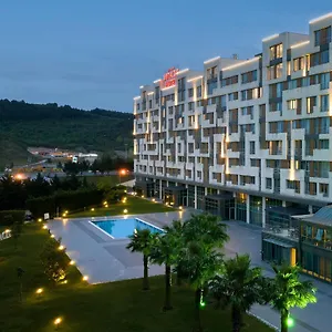 Miracle Airport & Стамбул
